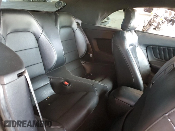 2022 Ford Mustang EcoBoost z VIN 1FATP8UH0N5102809, wystawiony jako Copart lot #54985515 z przebiegiem 47 174 mil mil oraz Szkoda całkowita • Salvage title. Historia ofert i sprzedaży dostępna na DreamBid. Obrazek 10.