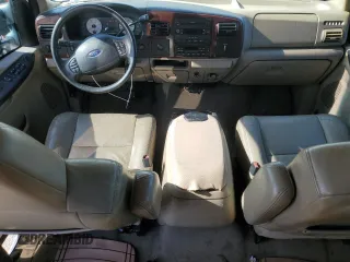 2005 Ford F-250 XL with VIN 1FTSW20P25EA07140, listed as a Copart auction lot 44162225 with 199,922 mi miles and Clean Title. Bid and sale history available at DreamBid. Image 8.