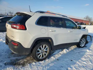 2016 Jeep Cherokee Limited with VIN 1C4PJMDS0GW149773, listed as a Copart auction lot 43604975 with 218,685 mi miles and Salvage title. Bid and sale history available at DreamBid. Image 3.
