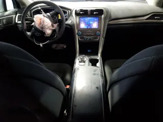 2020 Ford Fusion SE with VIN 3FA6P0HD7LR140540, listed as a Copart auction lot 44694805 with 70,596 mi miles and Salvage Title. Bid and sale history available at DreamBid. Image 8.