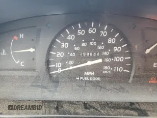 2001 Toyota Tacoma z VIN 5TENL42N41Z817826, wystawiony jako Copart lot #49738685 z przebiegiem 299 844 mil mil oraz Szkoda całkowita • Salvage title. Historia ofert i sprzedaży dostępna na DreamBid. Obrazek 9.