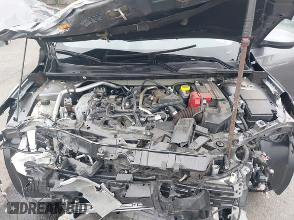 2024 Nissan Sentra S with VIN 3N1AB8BV2RY322960, listed as a IAAI auction lot 42201681 with 23,738 mi miles and . Bid and sale history available at DreamBid. Image 10.