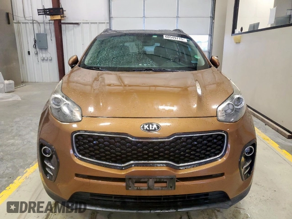 2018 Kia Sportage EX z VIN KNDPN3AC9J7359821, wystawiony jako Copart lot #60549715 z przebiegiem 88 601 mil mil oraz Czysty tytuł • Clean title. Historia ofert i sprzedaży dostępna na DreamBid. Obrazek 5.