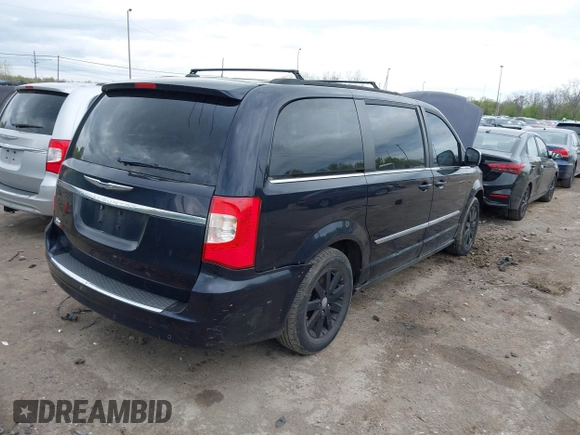 2011 Chrysler Town & Country Touring L with VIN 2A4RR8DG8BR645498, listed as a IAAI auction lot 42070744 with 173,661 mi miles and . Bid and sale history available at carsss.com. Image 4.