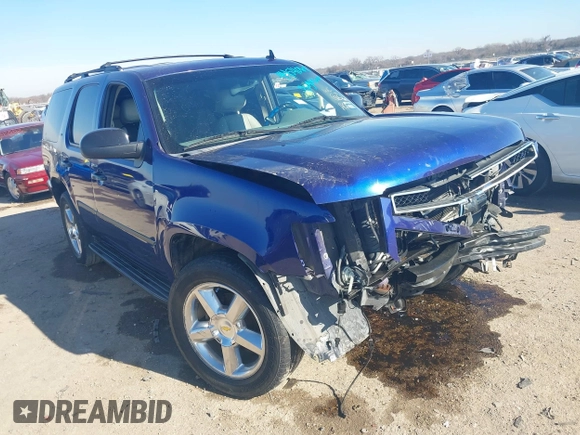 2010 Chevrolet Tahoe LTZ z VIN 1GNUCCE08AR266535, wystawiony jako IAAI lot #41154068 z przebiegiem 212 010 mil mil oraz . Historia ofert i sprzedaży dostępna na DreamBid. Obrazek 1.