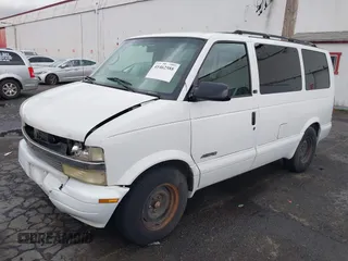 2002 Chevrolet Astro with VIN 1GNDM19X02B153455, listed as a IAAI auction lot 41462588 with 349,613 mi miles. Bid and sale history available at carsss.com. Image 19.