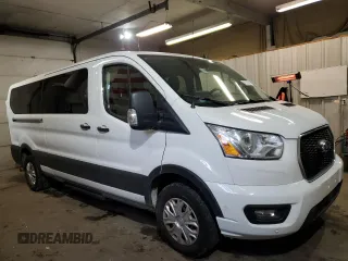 2022 Ford Transit Passenger XL with VIN 1FBAX2Y85NKA37275, listed as a Copart auction lot 89089385 with 45,070 mi miles and Clean Title. Bid and sale history available at DreamBid. Image 4.