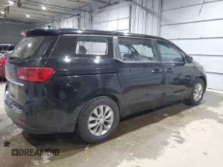 2019 Kia Sedona L with VIN KNDMA5C14K6509492, listed as a Copart auction lot 88331765 with 64,875 mi miles and Salvage Title. Bid and sale history available at carsss.com. Image 3.