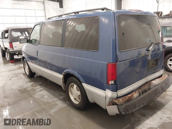 1997 Chevrolet Astro with VIN 1GNEL19W7VB159983, listed as a IAAI auction lot 41361140 with 227,087 mi miles. Bid and sale history available at carsss.com. Image 3.