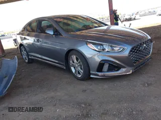 2018 Hyundai Sonata Limited with VIN 5NPE34AF2JH696436, listed as a IAAI auction lot 41778686 with 61,724 mi miles. Bid and sale history available at carsss.com. Image 1.