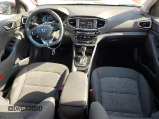 2019 Hyundai Ioniq Blue with VIN KMHC65LC5KU137067, listed as a Copart auction lot 57656395 with 82,494 mi miles and Non repairable. Bid and sale history available at DreamBid. Image 8.