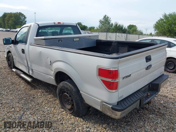 2014 Ford F-150 XL with VIN 1FTNF1CF6EKD16640, listed as a IAAI auction lot 40235032 with 124,116 mi miles and . Bid and sale history available at DreamBid. Image 3.