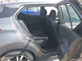 2019 Nissan Kicks S with VIN 3N1CP5CU9KL566347, listed as a IAAI auction lot 41851696 with 40,801 mi miles and . Bid and sale history available at carsss.com. Image 8.
