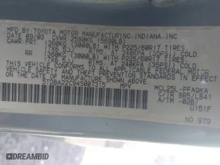 2004 Toyota Sienna XLE with VIN 5TDBA22C94S007315, listed as a IAAI auction lot 41976733 with 156,299 mi miles. Bid and sale history available at carsss.com. Image 9.