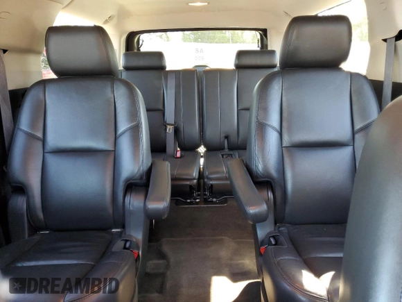 2013 Cadillac Escalade ESV Premium z VIN 1GYS4JEF1DR147715, wystawiony jako Copart lot #60710254 z przebiegiem 253 545 mil mil oraz Szkoda całkowita • Salvage title. Historia ofert i sprzedaży dostępna na DreamBid. Obrazek 10.