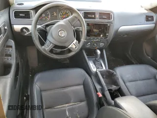 2013 Volkswagen Jetta SE with VIN 3VWDX7AJ1DM426518, listed as a Copart auction lot 78533834 with 123,838 mi miles and Salvage title. Bid and sale history available at DreamBid. Image 8.