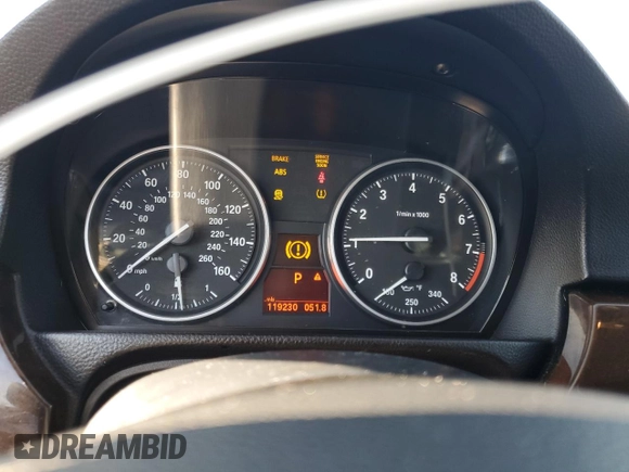 2011 BMW 3 Series 328i with VIN WBAKE5C59BE755262, listed as a Copart auction lot 42943825 with 119,230 mi miles and Salvage title. Bid and sale history available at DreamBid. Image 9.
