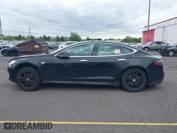 2014 Tesla Model S 60 с VIN 5YJSA1H10EFP48975, выставлен на аукционе IAAI как лот 42249935 с пробегом 105 524 миль миль и . История ставок и продаж доступна на DreamBid. Изображение 14.