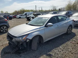 2022 Nissan Altima SV z VIN 1N4BL4DV0NN377330, wystawiony jako Copart lot #53256055 z przebiegiem 113 623 mil mil oraz Szkoda całkowita • Salvage title. Historia ofert i sprzedaży dostępna na DreamBid. Obrazek 1.