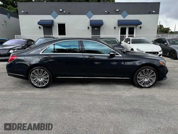 2020 Mercedes-Benz S-Class S 560 with VIN W1KUG8DB7LA559539, listed as a Copart auction lot 74956614 with 26,014 mi miles and Non Repairable. Bid and sale history available at carsss.com. Image 13.
