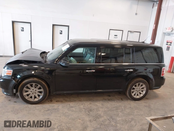 2010 Ford Flex SEL z VIN 2FMGK5CC7ABB22233, wystawiony jako IAAI lot #42191719 z przebiegiem 126 460 mil mil oraz . Historia ofert i sprzedaży dostępna na DreamBid. Obrazek 14.