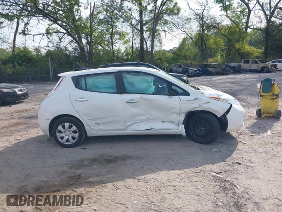 2015 Nissan LEAF SL z VIN 1N4AZ0CP2FC312062, wystawiony jako IAAI lot #42069975 z przebiegiem 250 000 mil mil oraz . Historia ofert i sprzedaży dostępna na DreamBid. Obrazek 13.