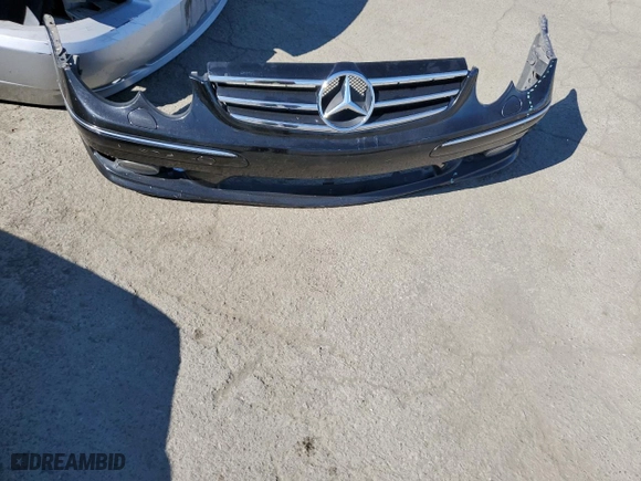 2003 Mercedes-Benz CLK-Class 5.0L with VIN WDBTJ75J43F018571, listed as a Copart auction lot 72736304 with 125,780 mi miles and Salvage Title. Bid and sale history available at carsss.com. Image 12.