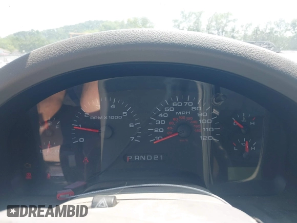 2006 Ford F-150 XLT с VIN 1FTPX14526FB08065, выставлен на аукционе IAAI как лот 42410587 с пробегом 210 000 миль миль и . История ставок и продаж доступна на DreamBid. Изображение 7.