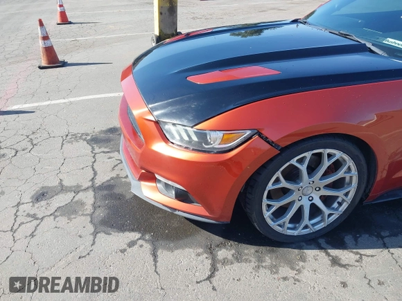 2015 Ford Mustang GT z VIN 1FA6P8CF3F5314764, wystawiony jako IAAI lot #42162531 z przebiegiem 73 080 mil mil oraz . Historia ofert i sprzedaży dostępna na DreamBid. Obrazek 18.