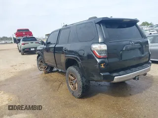 2016 Toyota 4Runner Limited with VIN JTEBU5JR0G5406389, listed as a IAAI auction lot 41598804 with 133,534 mi miles and . Bid and sale history available at DreamBid. Image 3.