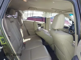 2015 Acura RDX Tech Pkg with VIN 5J8TB4H57FL010760, listed as a IAAI auction lot 41819346 with 107,178 mi miles. Bid and sale history available at carsss.com. Image 8.