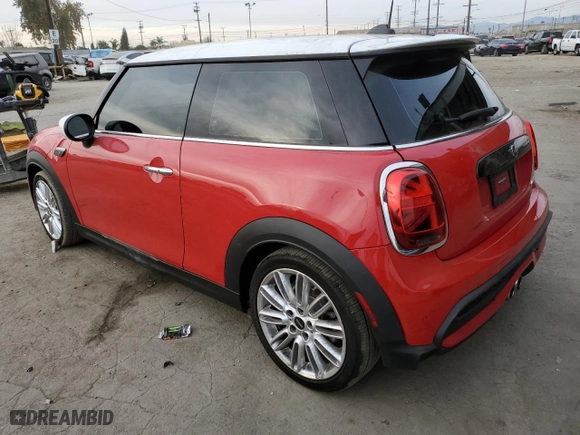 2022 MINI Hardtop 2 Door Cooper S with VIN WMW53DH04N2R53781, listed as a Copart auction lot 83186364 with 7,188 mi miles and Salvage Title. Bid and sale history available at carsss.com. Image 2.