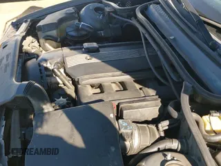 2004 BMW 3 Series 330i с VIN WBAEV53484KM37898, выставлен на аукционе IAAI как лот 43035233 с пробегом 234 494 миль миль и . История ставок и продаж доступна на DreamBid. Изображение 12.