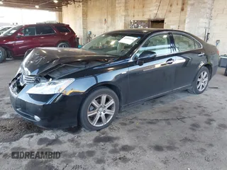 2008 Lexus ES with VIN JTHBJ46G382238733, listed as a IAAI auction lot 40904698 with 128,570 mi miles. Bid and sale history available at carsss.com. Image 17.