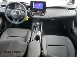 2025 Toyota Corolla LE z VIN 5YFB4MDE0SP282207, wystawiony jako Copart lot #55449855 z przebiegiem 363 mil mil oraz Tytuł czysty. Historia ofert i sprzedaży dostępna na DreamBid. Obrazek 8.