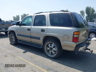 2002 Chevrolet Tahoe LS with VIN 1GNEC13Z22R173568, listed as a IAAI auction lot 42477491 with 277,090 mi miles and . Bid and sale history available at DreamBid. Image 3.