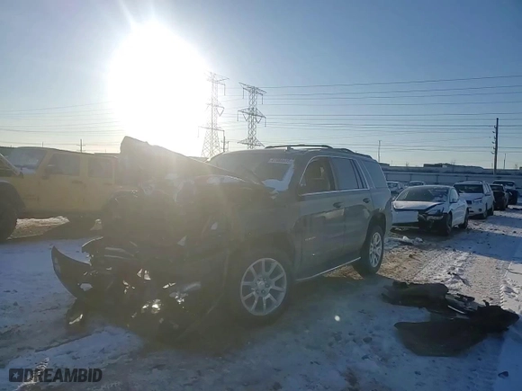 2016 GMC Yukon SLT with VIN 1GKS2BKC8GR200432, listed as a Copart auction lot 41988635 with 207,254 mi miles and Salvage Title. Bid and sale history available at carsss.com. Image 11.