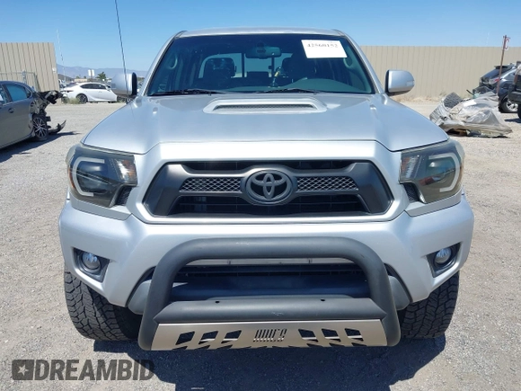 2013 Toyota Tacoma with VIN 3TMMU4FN2DM055326, listed as a IAAI auction lot 42560152 with 198,406 mi miles and . Bid and sale history available at DreamBid. Image 12.