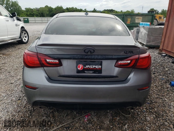 2018 Infiniti Q70 Luxe with VIN JN1BY1PP6JM330555, listed as a Copart auction lot 59846424 with 55,438 mi miles and Salvage title. Bid and sale history available at DreamBid. Image 6.
