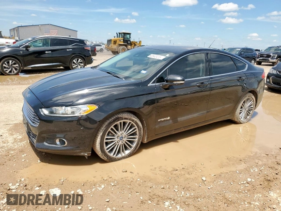 2013 Ford Fusion SE Hybrid with VIN 3FA6P0LU0DR267560, listed as a Copart auction lot 60563415 with 140,998 mi miles and Clean title. Bid and sale history available at DreamBid. Image 1.