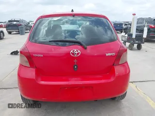 2008 Toyota Yaris с VIN JTDJT923485150800, выставлен на аукционе IAAI как лот 42348925 с пробегом 222 711 миль миль и . История ставок и продаж доступна на DreamBid. Изображение 17.