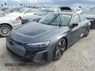 2023 Audi e-tron GT Prestige z VIN WAUEJBFW3P7006724, wystawiony jako Copart lot #74274464 z przebiegiem Nie podano mil oraz Nie do naprawy. Historia ofert i sprzedaży dostępna na DreamBid. Obrazek 1.