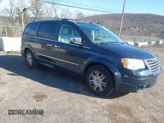 2009 Chrysler Town & Country Limited with VIN 2A8HR64XX9R597270, listed as a IAAI auction lot 41490394 with 126,186 mi miles. Bid and sale history available at carsss.com. Image 1.