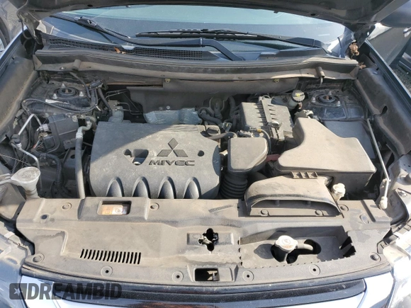 2018 Mitsubishi Outlander ES z VIN JA4AD2A30JZ012380, wystawiony jako Copart lot #49261195 z przebiegiem 228 783 mil mil oraz Tytuł czysty. Historia ofert i sprzedaży dostępna na DreamBid. Obrazek 11.