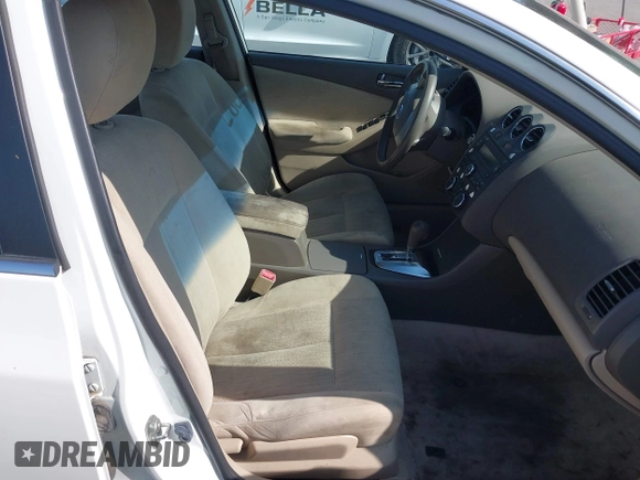 2012 Nissan Altima S z VIN 1N4AL2AP9CN468907, wystawiony jako IAAI lot #41976398 z przebiegiem Nie podano mil oraz . Historia ofert i sprzedaży dostępna na DreamBid. Obrazek 5.