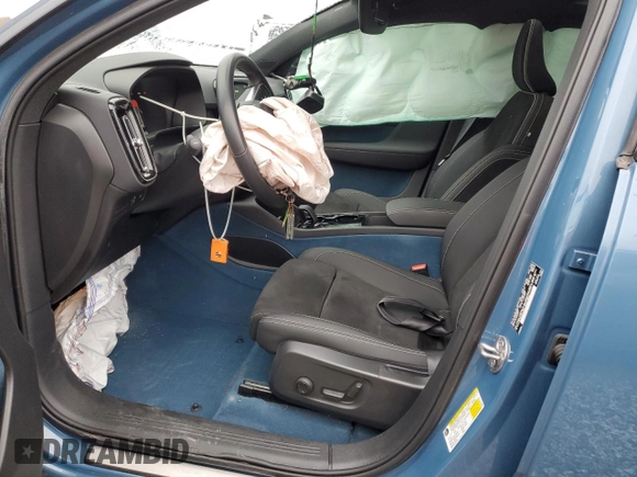 2022 Volvo C40 Ultimate с VIN YV4ED3GB8N2004020, выставлен на аукционе Copart как лот 87205904 с пробегом 45 082 миль миль и Списание • Salvage title. История ставок и продаж доступна на DreamBid. Изображение 7.