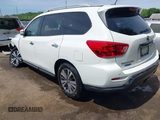 2018 Nissan Pathfinder SL z VIN 5N1DR2MM1JC602675, wystawiony jako IAAI lot #42276794 z przebiegiem 105 163 mil mil oraz . Historia ofert i sprzedaży dostępna na DreamBid. Obrazek 3.