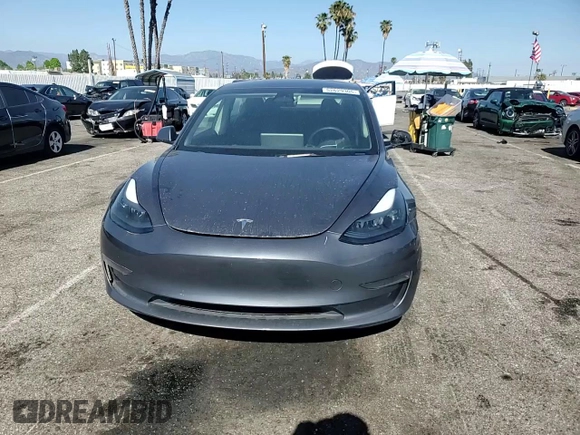 2023 Tesla Model 3 с VIN 5YJ3E1EAXPF607931, выставлен на аукционе Copart как лот 52629305 с пробегом 87 785 миль миль и Списание • Salvage title. История ставок и продаж доступна на DreamBid. Изображение 13.