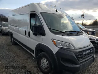 2023 Ram ProMaster Cargo with VIN 3C6MRVJGXPE544997, listed as a Copart auction lot 89184535 with 117,618 mi miles and Salvage Title. Bid and sale history available at DreamBid. Image 4.