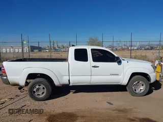 2014 Toyota Tacoma PreRunner with VIN 5TFTX4GN4EX029811, listed as a IAAI auction lot 41654199 with Not provided miles and . Bid and sale history available at DreamBid. Image 12.
